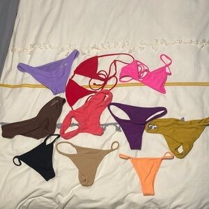 8 PIECES TOTAL!!!
They vary in brand 
All size XS